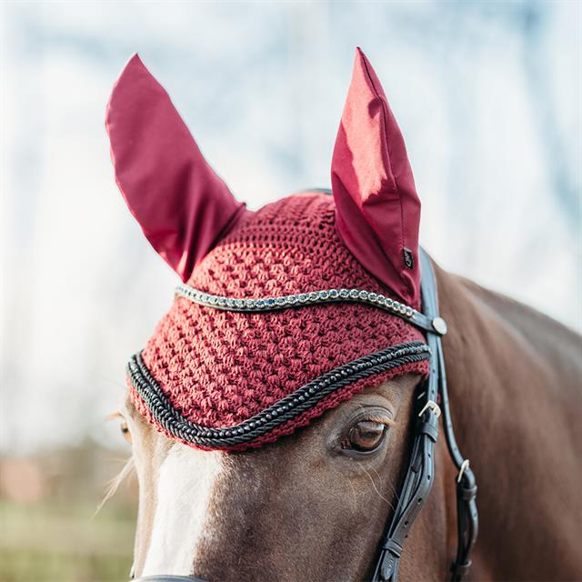 Oornetje QHP Astana Rood