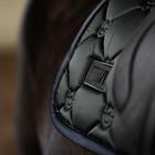 Zadeldek Equestrian Stockholm Avenue Green Springen Donkergroen