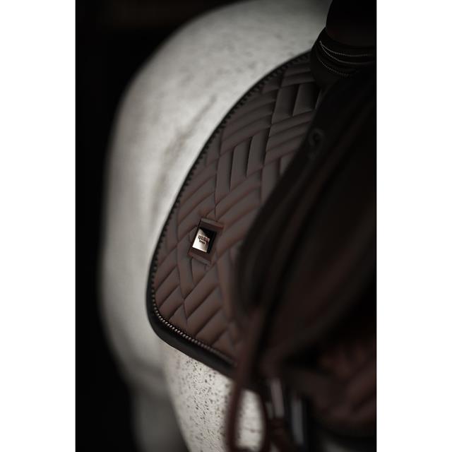 Zadeldek Equestrian Stockholm Modern Mocha Jumping Bruin