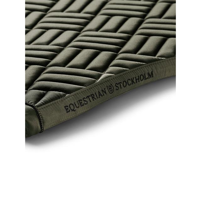 Zadeldek Equestrian Stockholm Modern Striking Valley Jump Groen