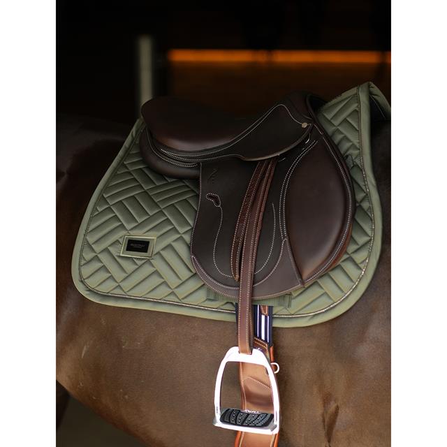Zadeldek Equestrian Stockholm Modern Striking Valley Jump Groen