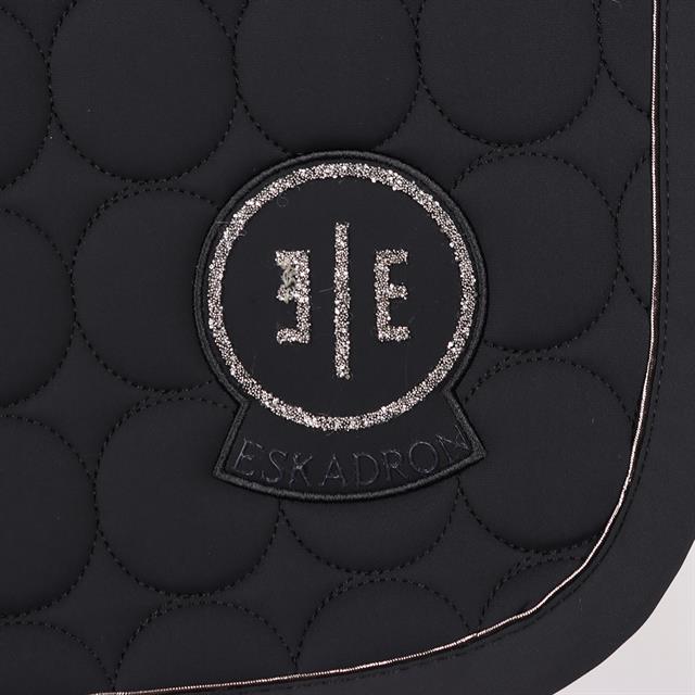 Zadeldek Eskadron Essence Softshell Emblem Zwart