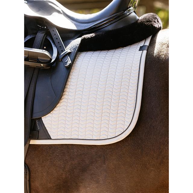 Zadeldek LeMieux Essence Dressage Square Beige