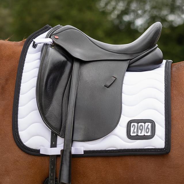 Zadeldek QHP Nummer Dressuur Wit-zwart