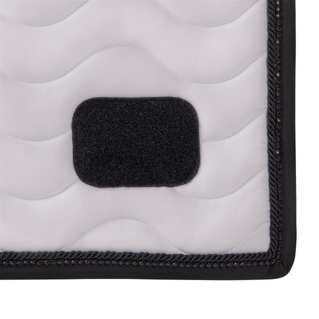 Zadeldek QHP Nummer Dressuur Wit-zwart
